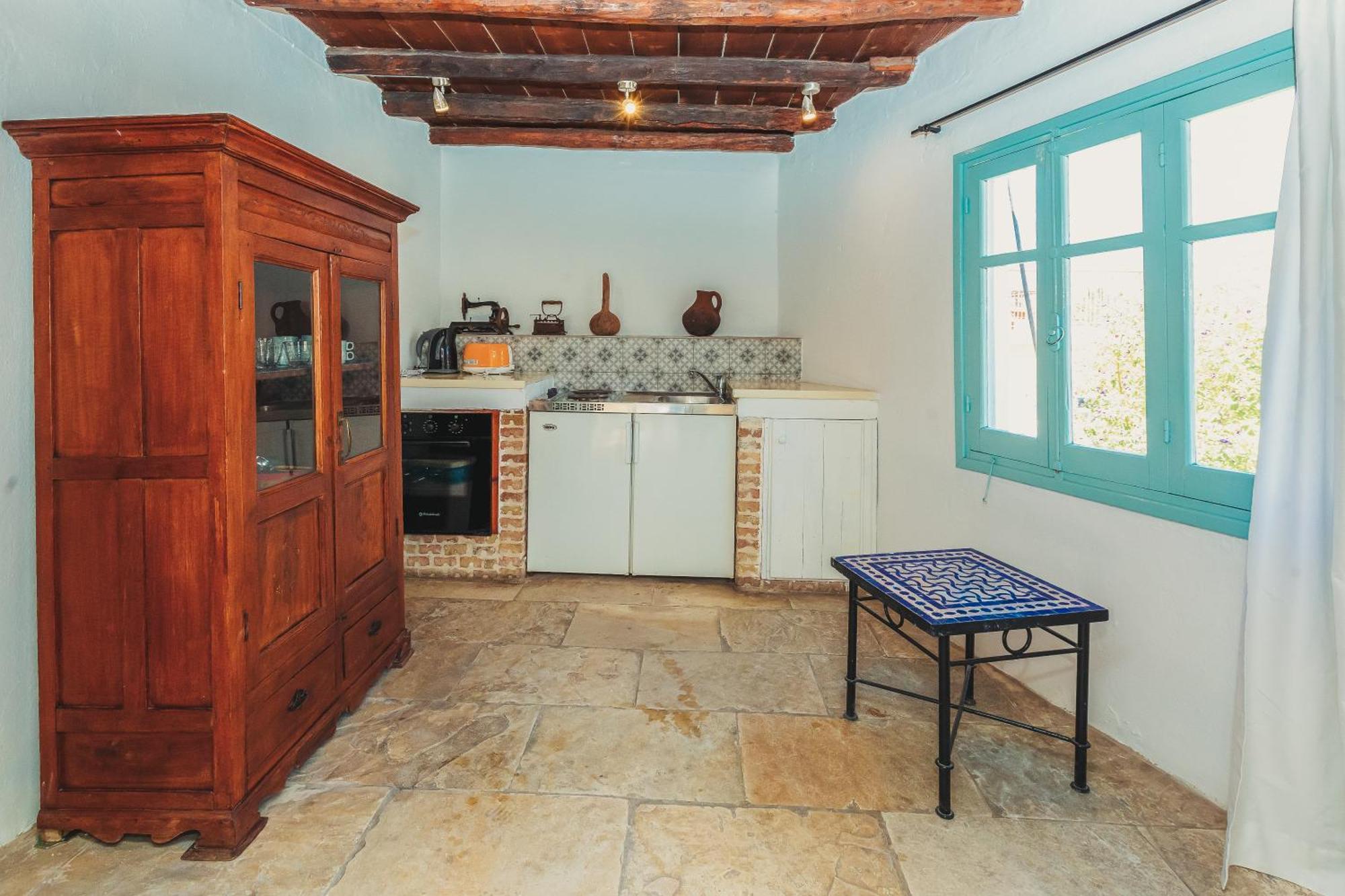 Archondia House - Holiday Apartments With Pool كالافاسوس المظهر الخارجي الصورة