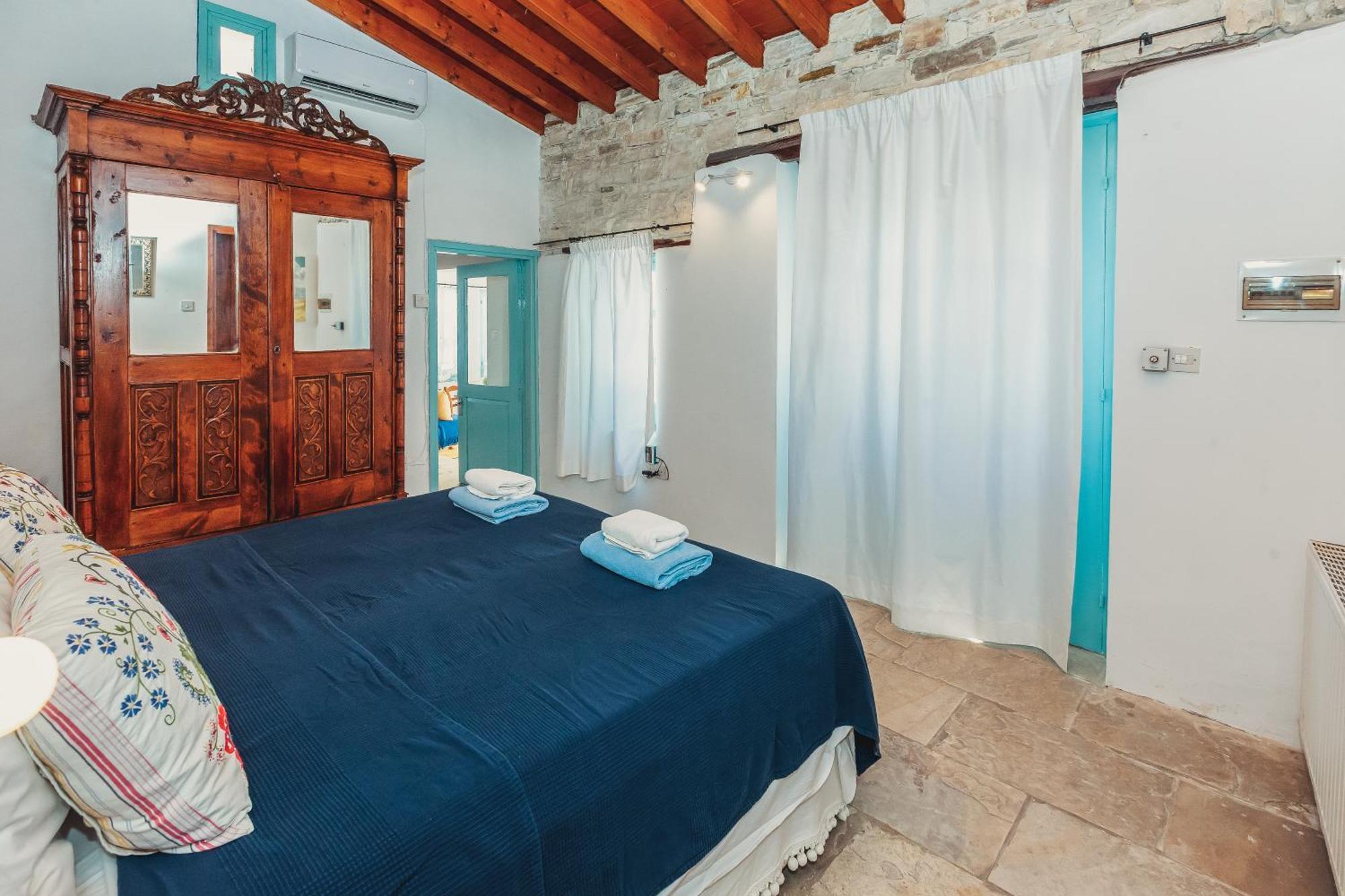 Archondia House - Holiday Apartments With Pool كالافاسوس المظهر الخارجي الصورة