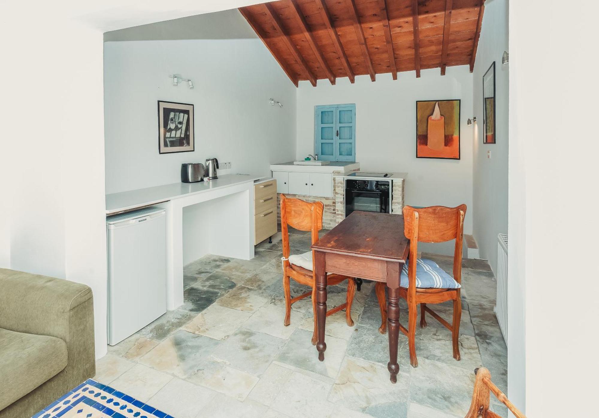 Archondia House - Holiday Apartments With Pool كالافاسوس المظهر الخارجي الصورة